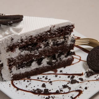 Oreo Cookie Cake